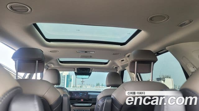 Kia Carnival 2025 — Şəkil 14/20