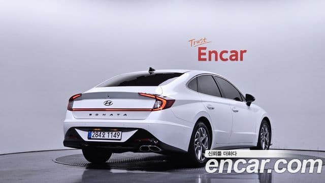 Hyundai Sonata 2020 — ფოტო 2/20