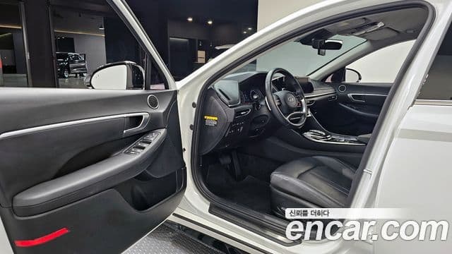 Hyundai Sonata 2020 — ფოტო 10/20