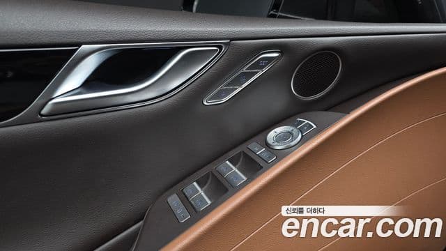 Genesis Electrified G80 2023 — ფოტო 16/20