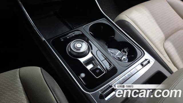 Kia Carnival 2025 — ფოტო 9/20