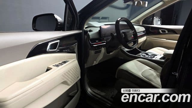 Kia Carnival 2025 — ფოტო 10/20
