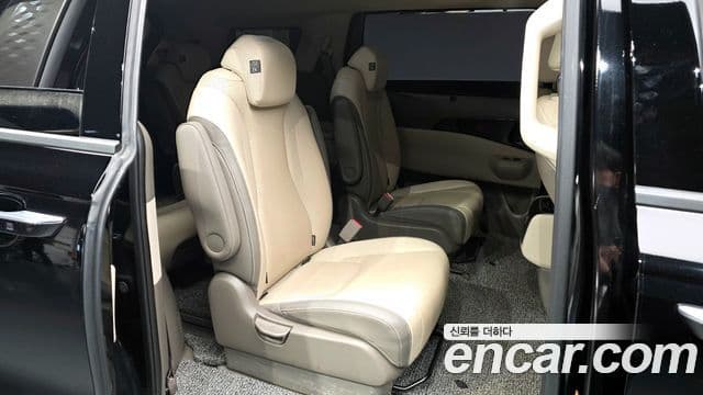 Kia Carnival 2025 — ფოტო 11/20