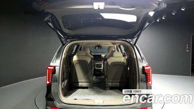 Kia Carnival 2025 — ფოტო 20/20