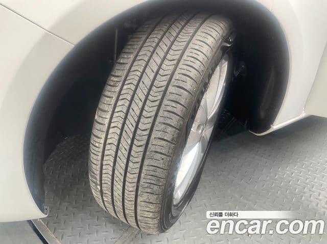 Mercedes-Benz A-Class 2019 — Şəkil 16/20