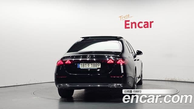 Mercedes-Benz E-Class 2024 — Şəkil 4/20