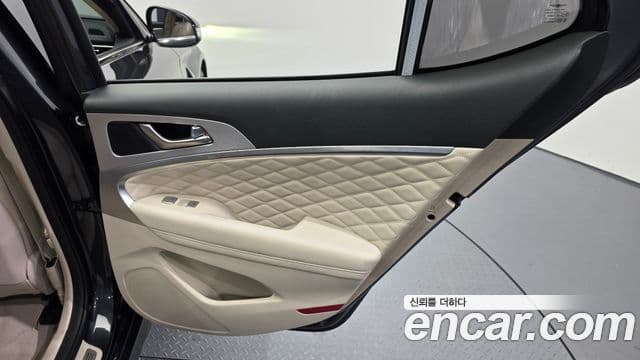 Genesis G70 2018 — Photo 3/35