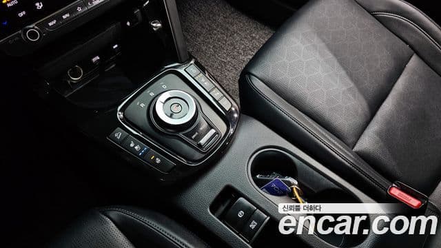 Kia Seltos 2025 — фото 9 из 20