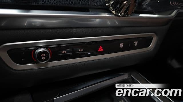 BMW X5 2024 — ფოტო 18/20