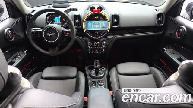 Mini Cooper Countryman 2023 — Photo 3/20