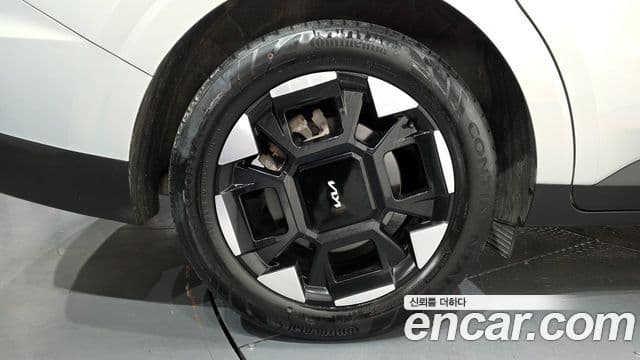 Kia Carnival 2024 — Şəkil 5/20