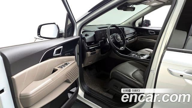 Kia Carnival 2024 — Şəkil 10/20