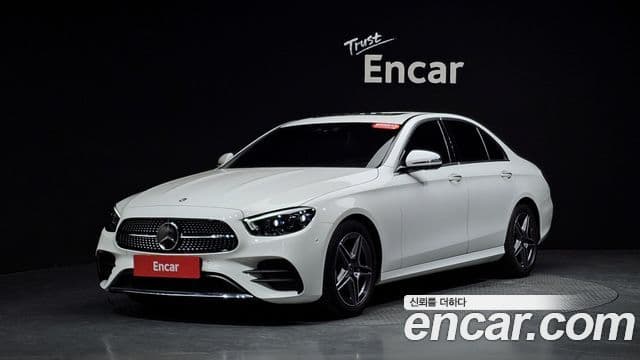 Mercedes-Benz E-Class 2022 — Şəkil 10/20