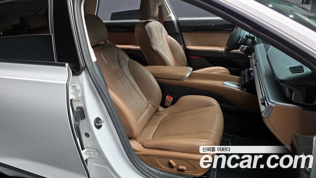 Hyundai Grandeur 2023 — Şəkil 12/20