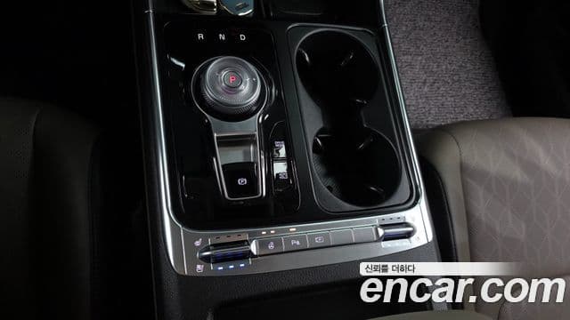 Kia Carnival 2024 — Photo 6/20