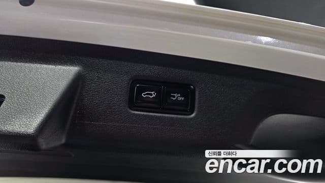 Kia Carnival 2024 — Photo 15/20