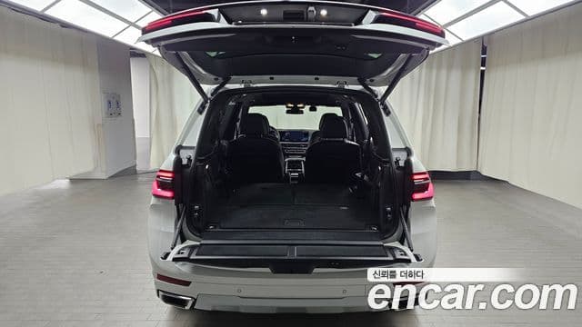 BMW X7 2024 — Şəkil 18/20