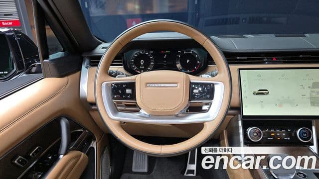 Land Rover Range Rover 2023 — ფოტო 13/20