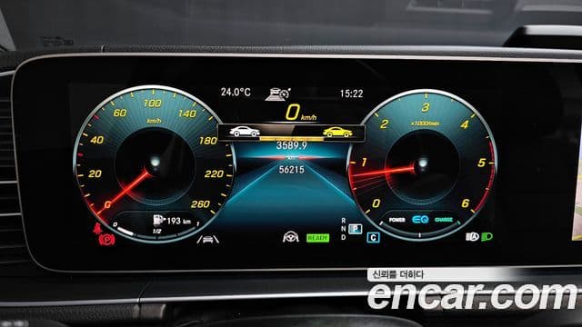 Mercedes-Benz GLE-Class 2022 — ფოტო 8/20