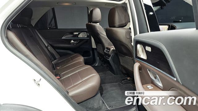 Mercedes-Benz GLE-Class 2022 — ფოტო 12/20