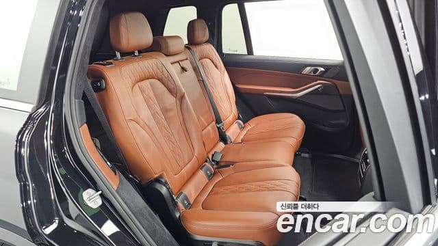 BMW X7 2025 — Şəkil 10/20