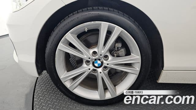 BMW 1 Series 2019 — Şəkil 5/20
