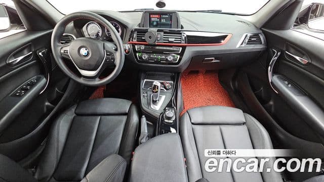 BMW 1 Series 2019 — Şəkil 7/20