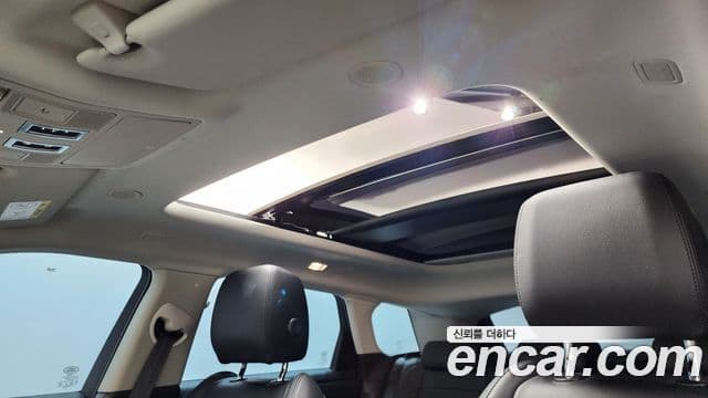 Land Rover Range Rover Evoque 2022 — Фото 18/20