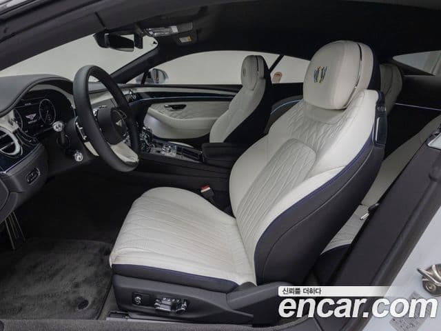 Bentley Continental GT 2024 — Şəkil 10/19