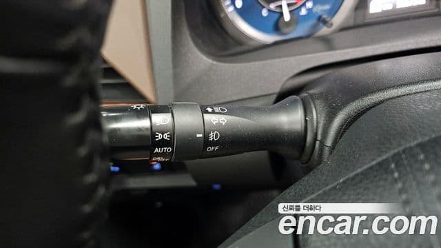 Toyota Sienna 2018 — Şəkil 16/30