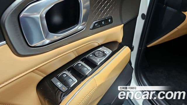 Kia Sorento 2022 — ფოტო 17/20
