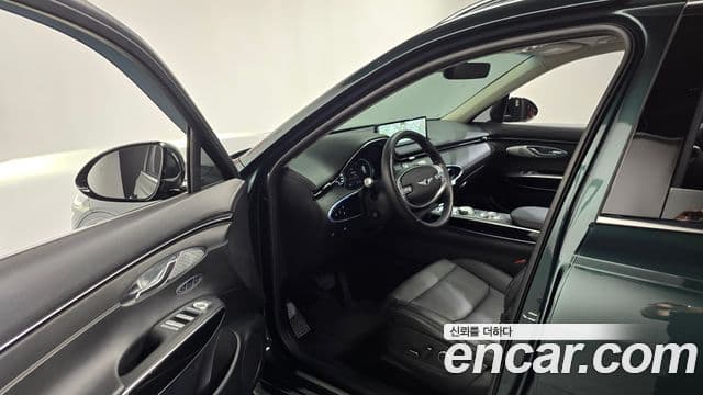 Genesis GV70 2021 — ფოტო 10/20