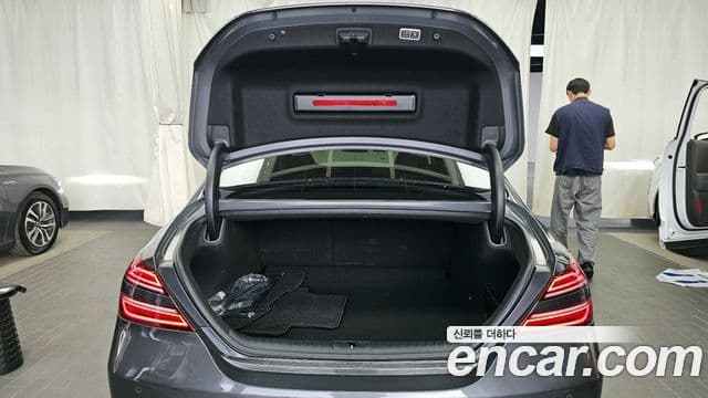 Genesis G70 2021 — Şəkil 20/20