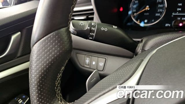Genesis G70 2021 — Photo 24/37