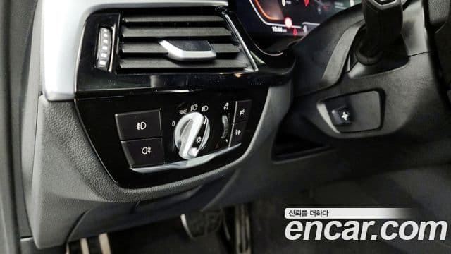BMW 5 Series 2020 — Şəkil 15/20