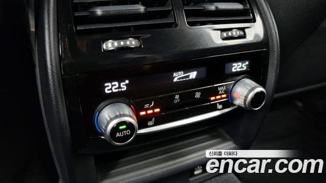 BMW 5 Series 2020 — Şəkil 18/20