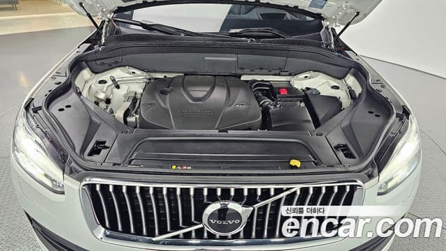 Volvo XC90 2019 — ფოტო 6/20