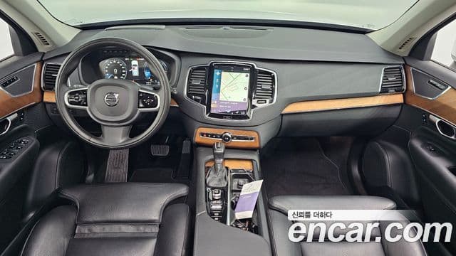 Volvo XC90 2019 — ფოტო 7/20