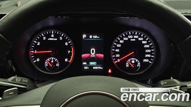 Kia K5 2022 — ფოტო 7/20