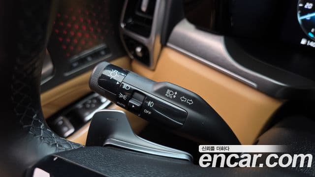 Kia Sorento 2021 — ფოტო 20/20