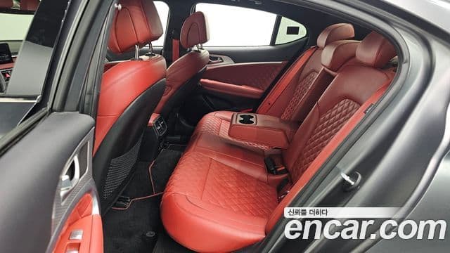 Genesis G70 2021 — ფოტო 11/20