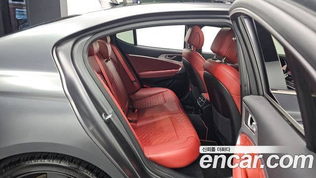 Genesis G70 2021 — ფოტო 12/20