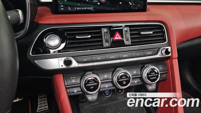 Genesis G70 2021 — ფოტო 17/20
