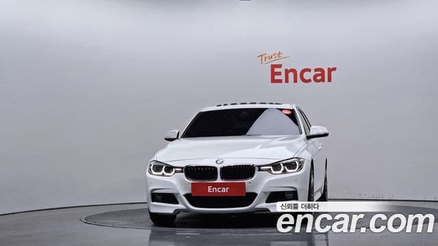 BMW 3 Series 2018 — Photo 20/20