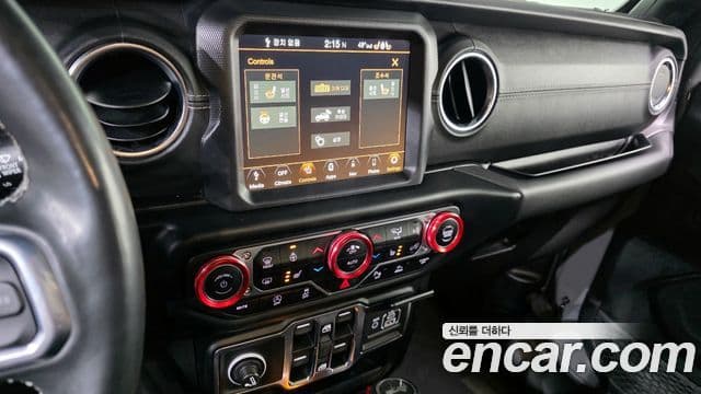 Jeep Wrangler 2022 — фото 15 из 20
