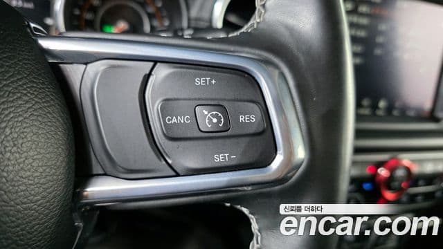 Jeep Wrangler 2022 — фото 20 из 20