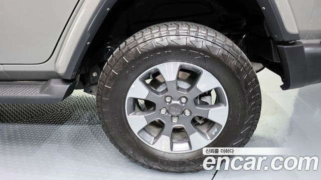 Jeep Wrangler 2022 — Şəkil 7/34