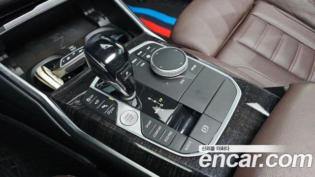 BMW 3 Series 2021 — Şəkil 9/20