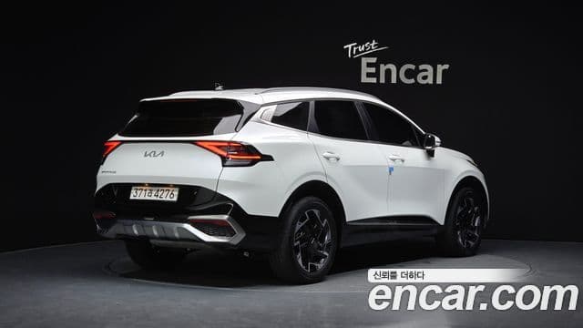 Kia Sportage 2023 — Şəkil 2/20