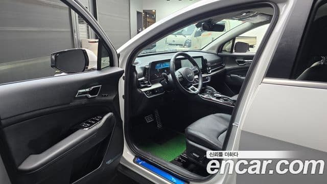 Kia Sportage 2023 — Şəkil 10/20